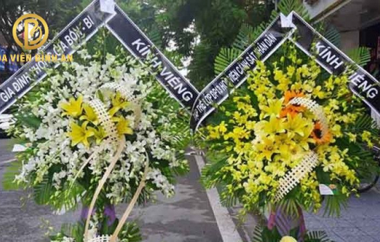 Đi đám tang nên mua hoa gì? Cách chọn hoa viếng đám tang