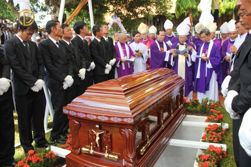 Lễ động quan trong tang lễ của người công giáo